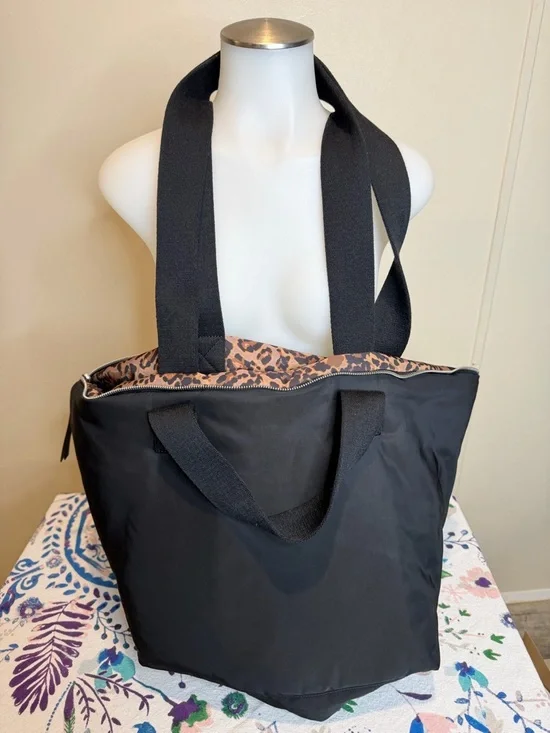 AllSaints Black Leather Logo Patch - Picture 10 of 10